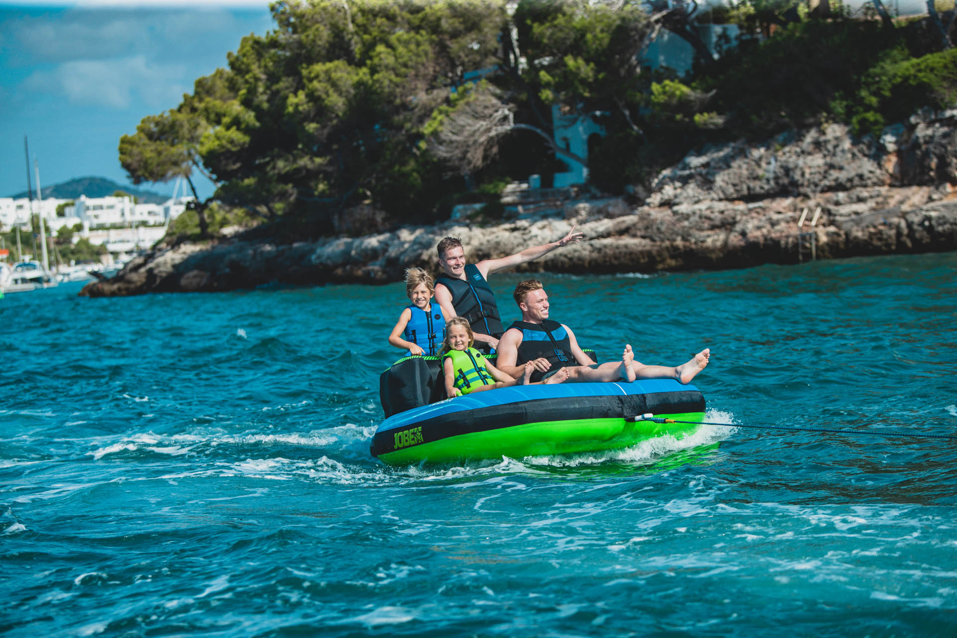 Jobe Boutique -Jobe Boutique 230421002 actionshot 2 big